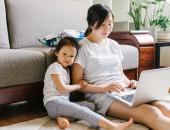 http://goctinmoi.com/sau-khi-sinh-con-phu-nu-chi-co-khoang-1-gio-moi-ngay-cho-ban-than-207041.html