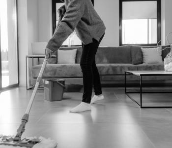 Xem nhật ký của người giúp việc, cô chủ hiểu tại sao con trai của bà giàu có